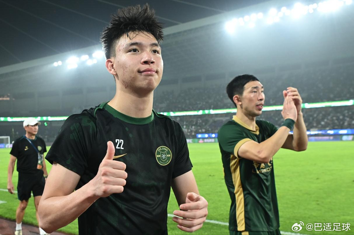 尽量早点出去，中超太依靠外援，大多数时候靠外援解决了问题，国内球员就是配角。再说