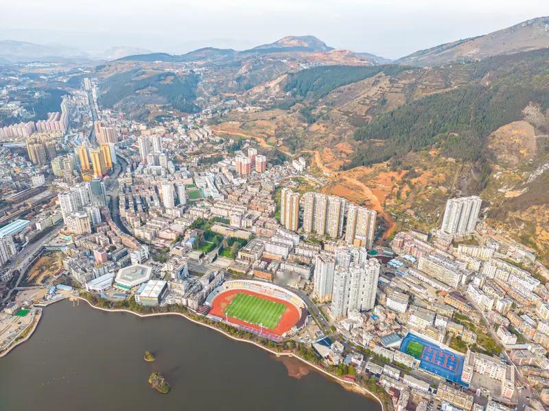 云南昭通发生5.1级地震，这消息听得人揪心。地震这玩意儿，破坏力可太大了。5.1