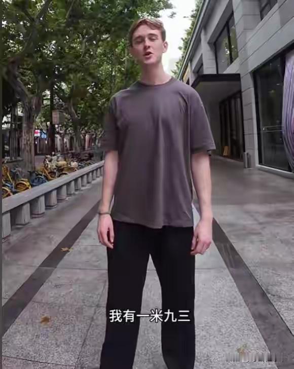 王水牛事件：一场跨国“猎艳”背后的多重追问与反思

据2026年8月中华网、搜狐