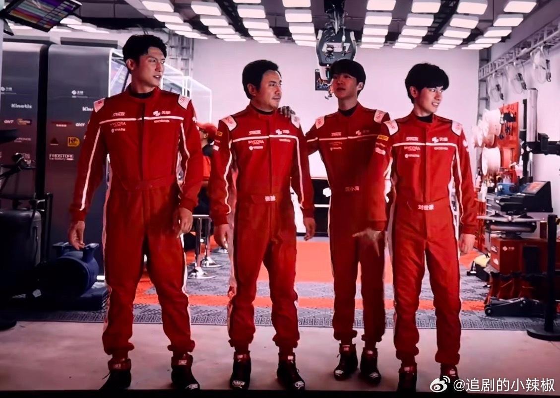 飞驰人生3飞驰人生3好看吗《飞驰人生3》沈腾男团春节档最燃没有之一，真的很燃又被