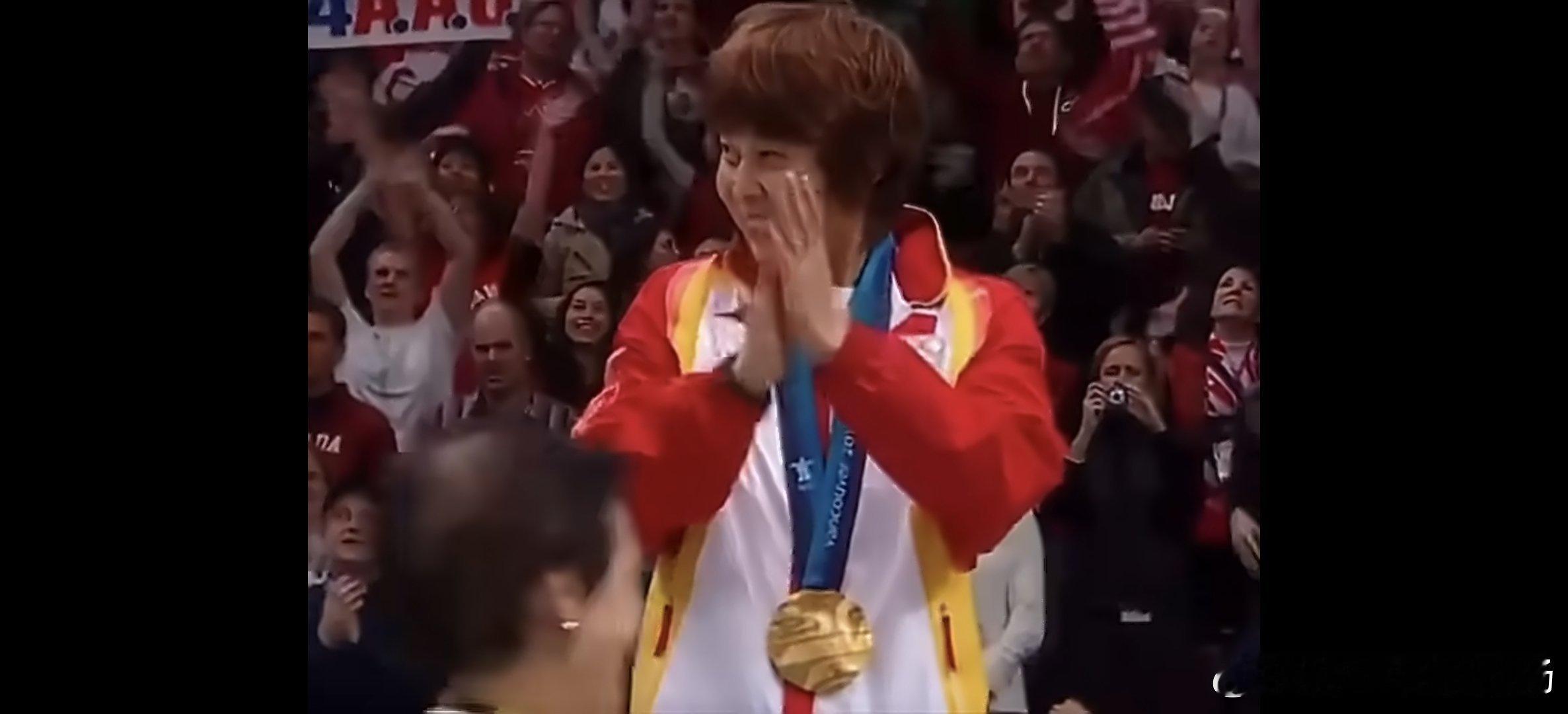 温哥华冬奥会王濛获得1000米速滑金牌永远佩服王濛的能力，专注一件事就做到极致，