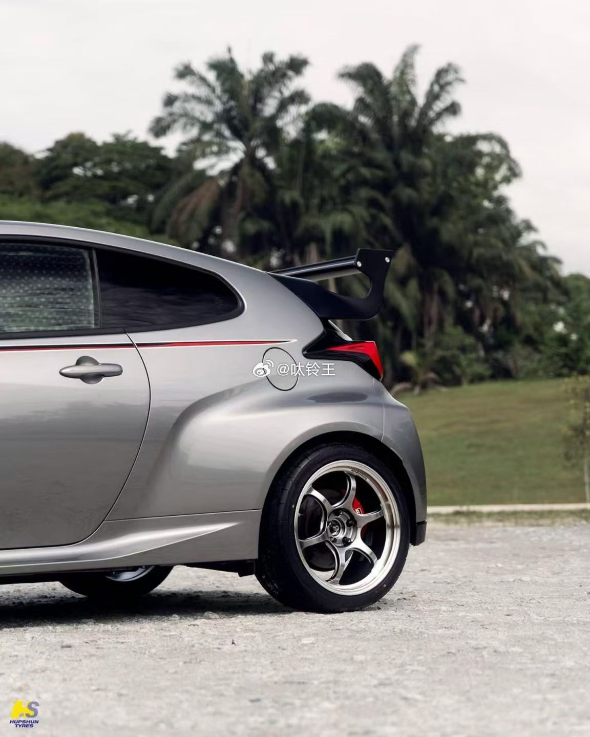 TOYOTA GR YARIS x ADVAN RG-D2 