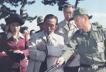 韩国的崛起，内部肯定是棒子精神。
有句话叫做外号没有起错的。韩国人确实是有棒子精