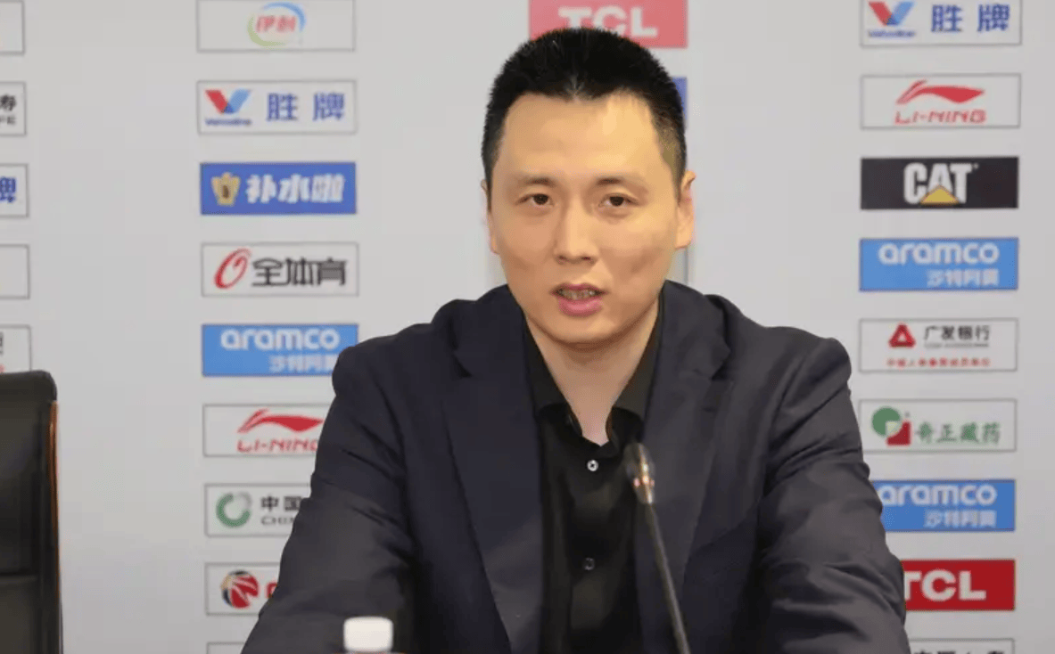 卢伟：我在吉林打过三年&回来很荣幸，在这见到了很多老朋友