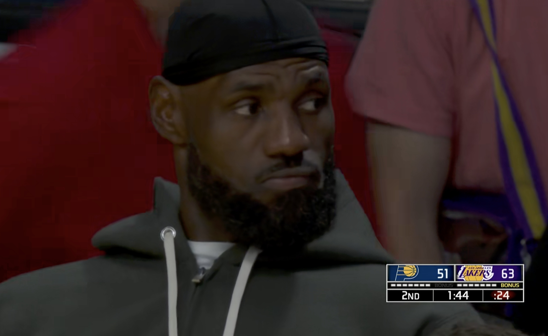 今天不用上班的詹姆斯👀 