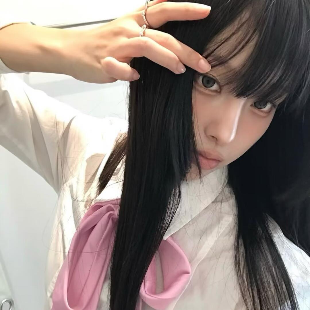 𝙒𝙚𝘾𝙝𝙖𝙩韩系女头｜韩女｜ins风 ​​​
