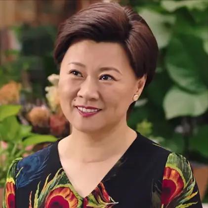 演员，赵海燕，参演热辣滚烫，扮演乐盈的妈妈，先去拍了几场戏，和胖胖的贾玲合作，第