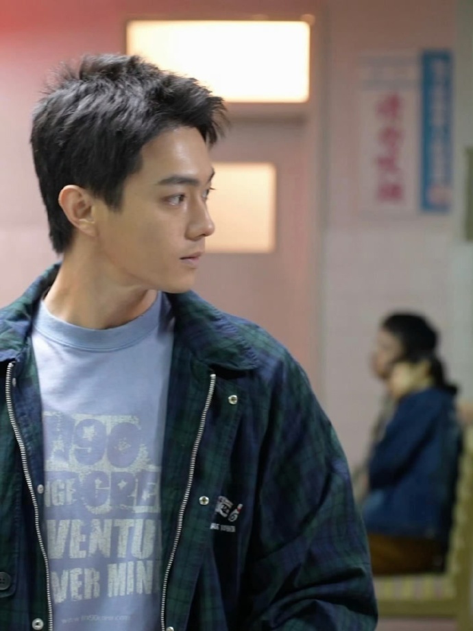 很多人不带追剧真情实感就盲目打一星，根本无视剧集制作用心和演员的付出，尤其是许凯