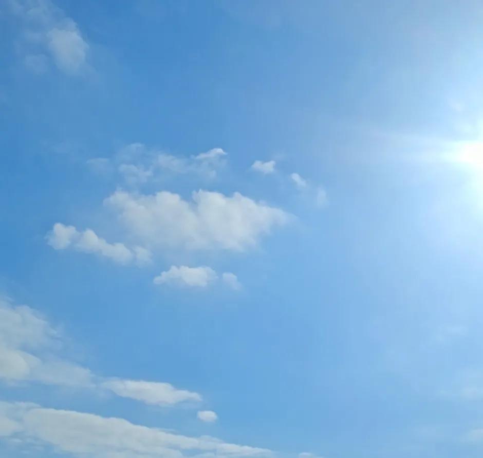 不写胜利油田了，离开油田单位多年，老是沉迷于以前的回忆是个特别纠结的事情。


