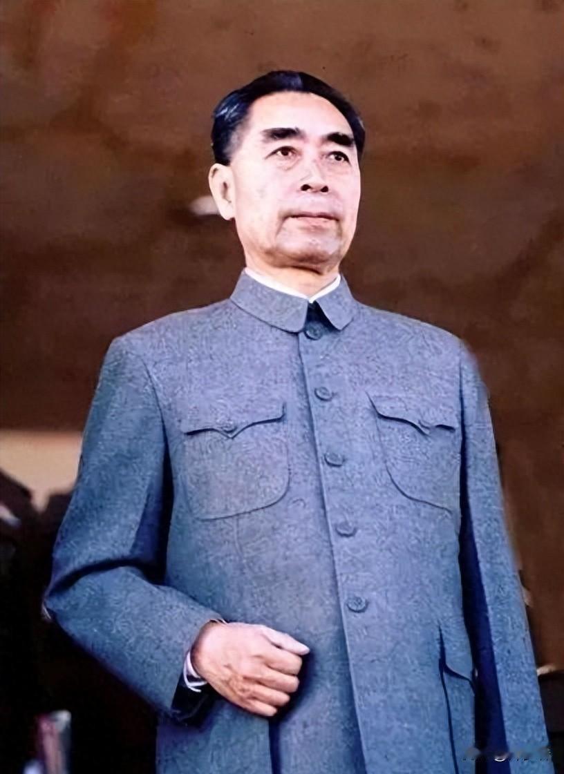 1952年陈赓与宋时轮联名向中央举报彭老总，毛主席亲自指示：他必须立即回国处理事