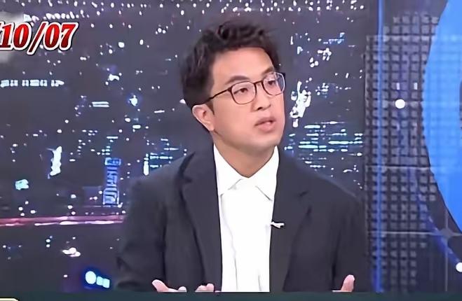 “自己不放弃‘台独’立场，却喊话大陆给他松绑——解除通缉！”10月7日沈伯洋接受