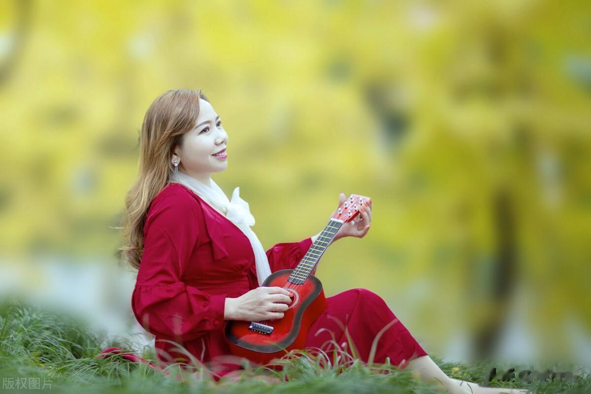 看图考眼力。
你看得出来，这张照片有什么问题吗？
欢迎把看法写在评论区里。

侍