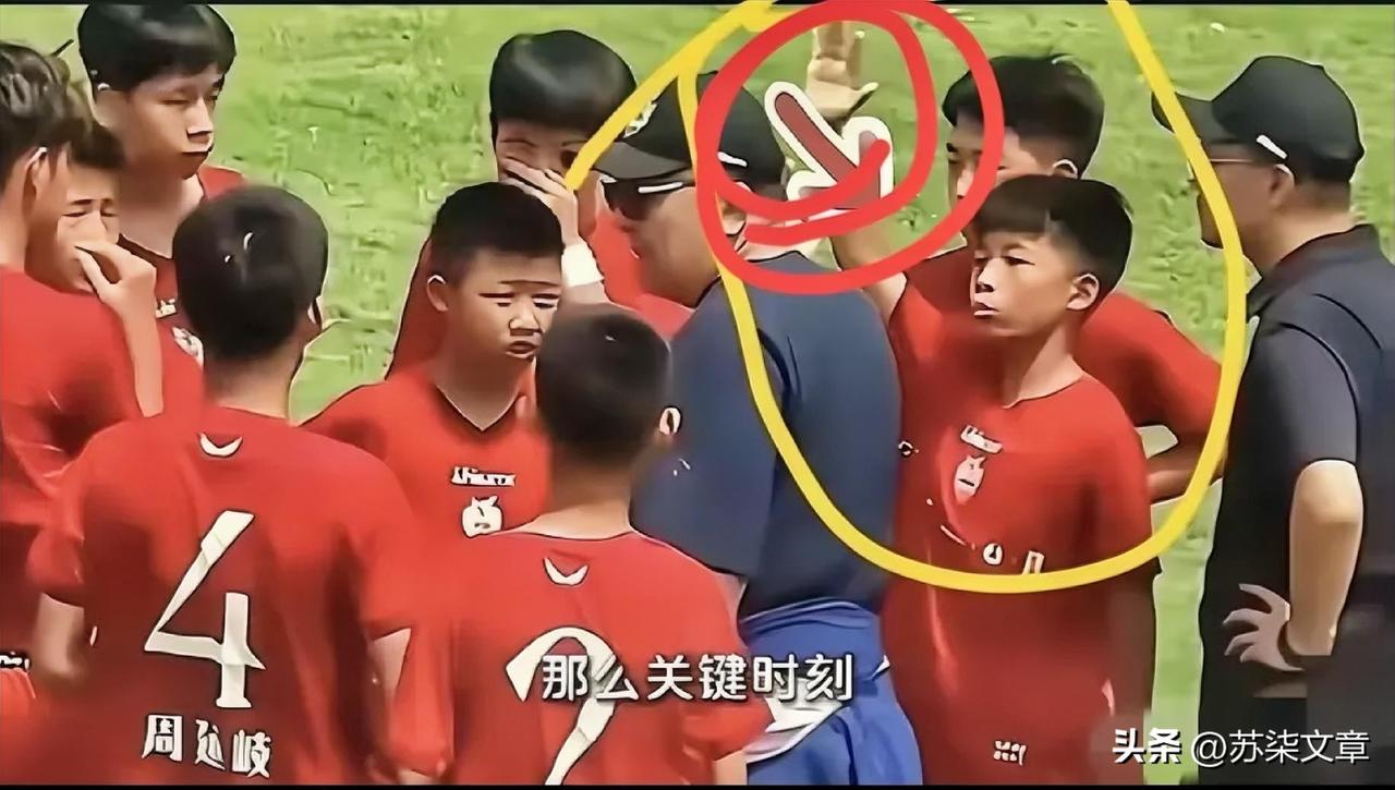 一句果敢的“我来！”，让12岁足球小将孟新义彻底刷屏全网，收获“空翻少年”的响亮