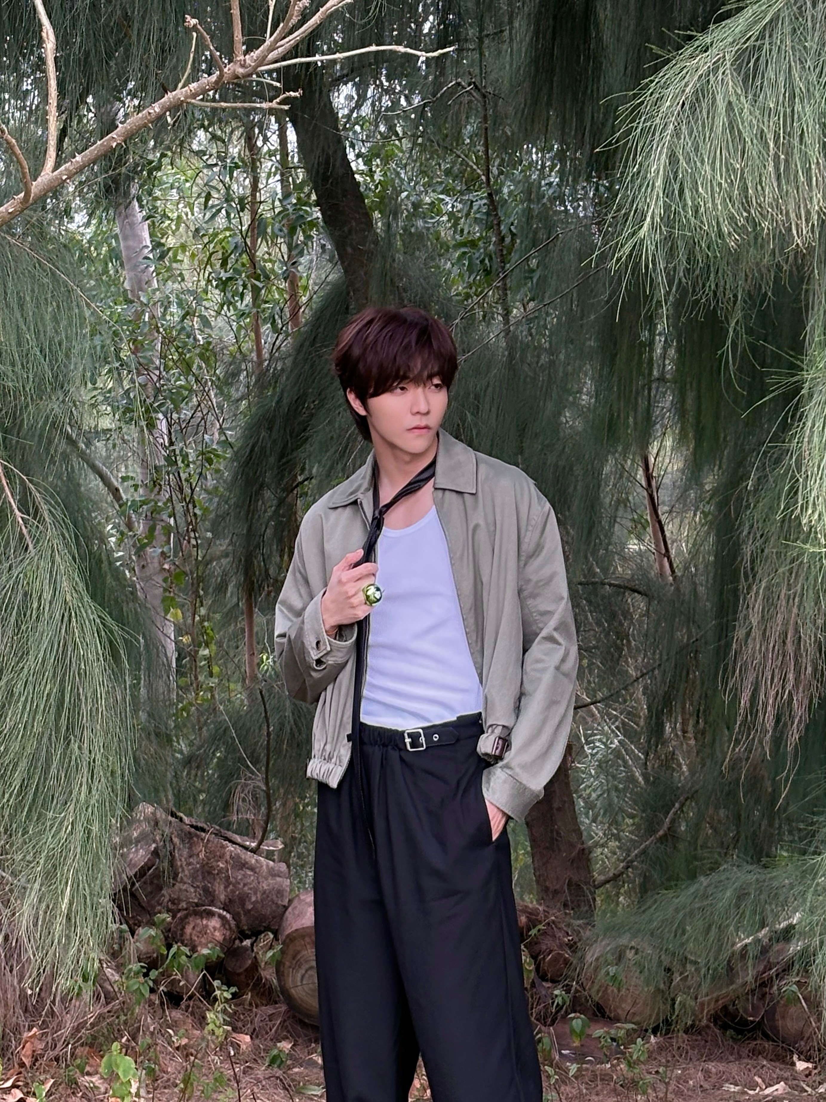 陈立农 陈立农青春为名全球巡回演唱会 你出现的每个场景都可以写出一篇小说拍成一部