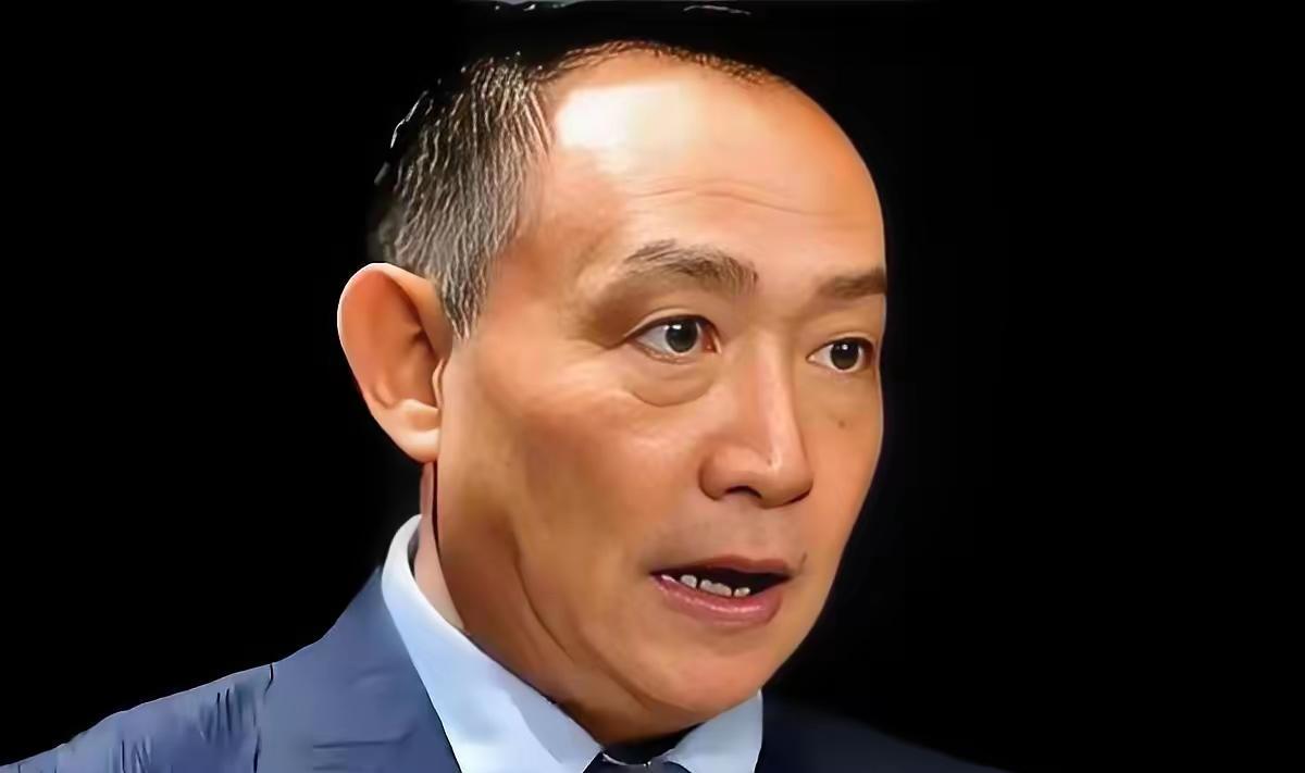 学者卢麒元近日在北京公开发声，他提出一个主张：“立法者每次参与都要政审！”因为最