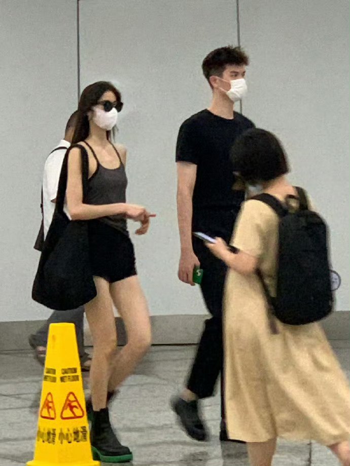 体态真的比长相重要太多了！！！ ​​​