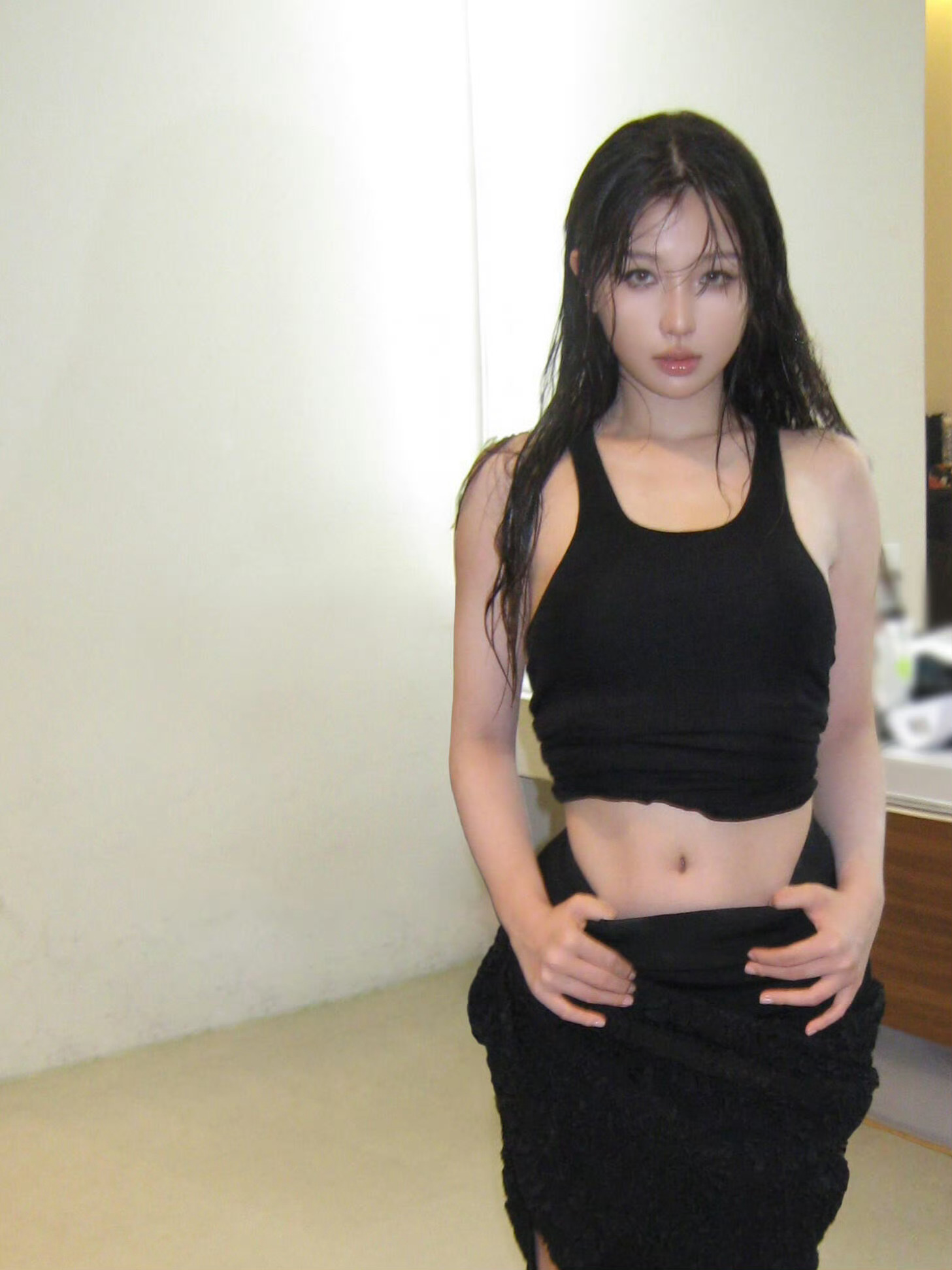 虞书欣 永恒欲望的金苹果🍎湿发造型yyds 来自星星的穿搭 ​​​