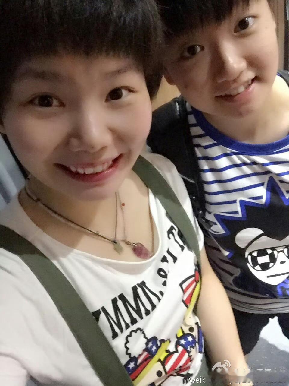 妹子的小内双展开😋 ​​​
