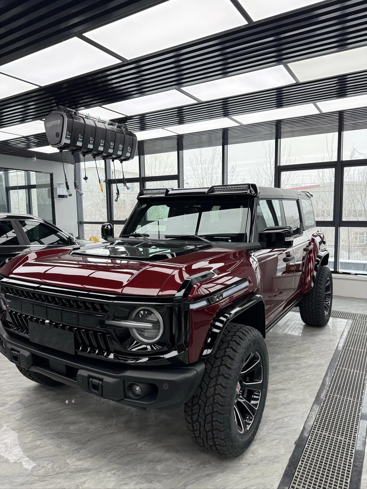 红色怪兽披甲，从此无畏征途它叫怪兽，自然要有怪兽的排场。

今日为这台克蒂怪兽，