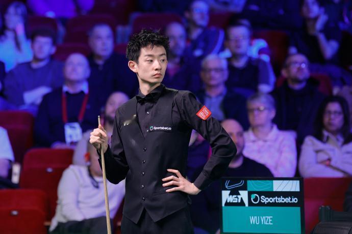 斯诺克：2026威尔士公开赛首日战报——卫冕冠军出局。
北京时间2月23日至次日