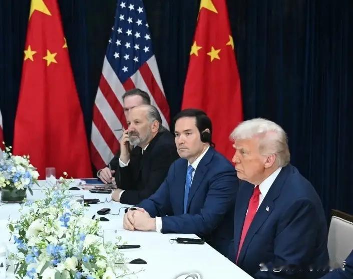 特朗普已经计划好，与中国谈完马上打道回府，不在韩国多待一天！
特朗普与中方的谈判