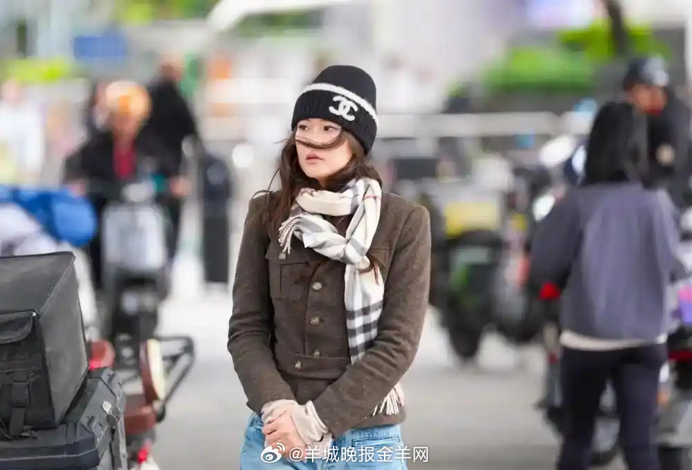 【#受冷空气影响广东多地明显降温# 本周末逐渐回升】根据广东省气象部门监测，中等