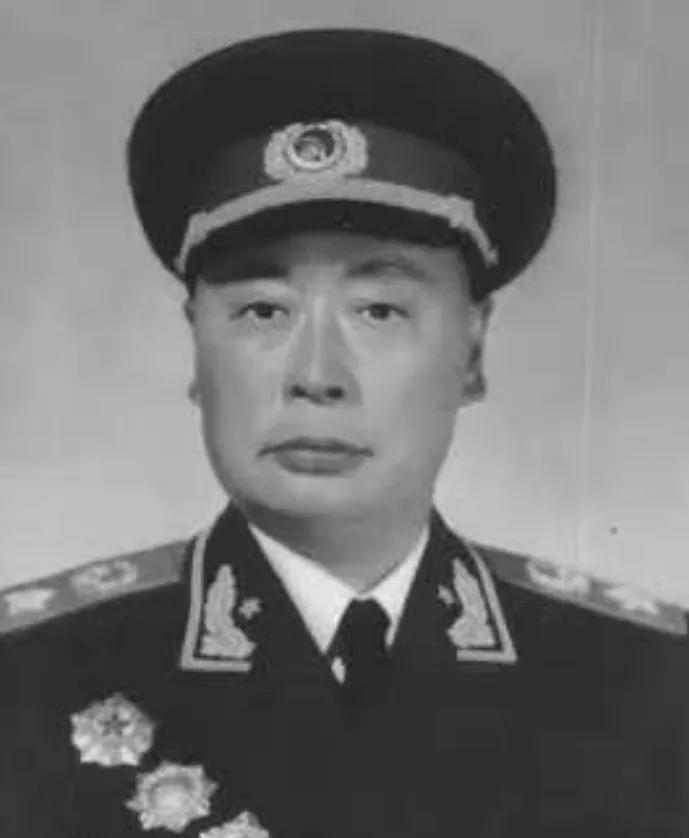 1974年，陈毅夫人张西病重弥留之际，盯着三个儿子只说了一句话:'妹妹不出嫁，你