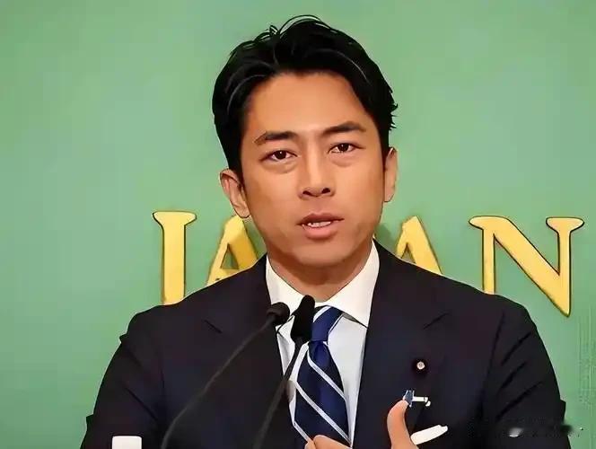 12月10日这场嘴仗，小泉进次郎打得毫无章法。
 
中方甩出来的录音铁证如山——