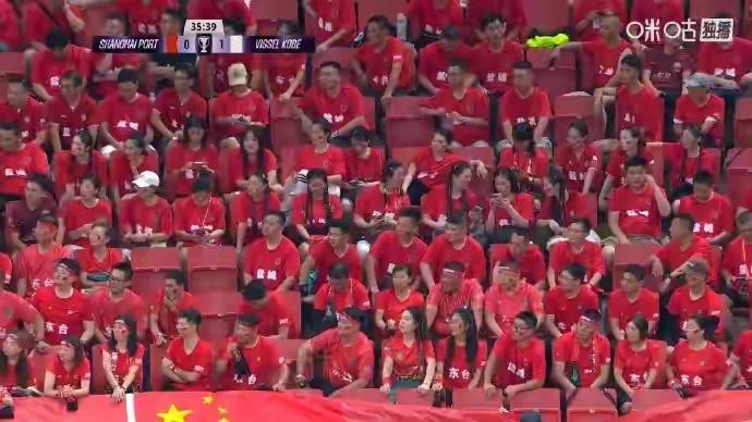 有蓝皮调侃海港主场与神户之战，请江苏盐城球迷来“轮换”。我看了这些言语并不觉得好
