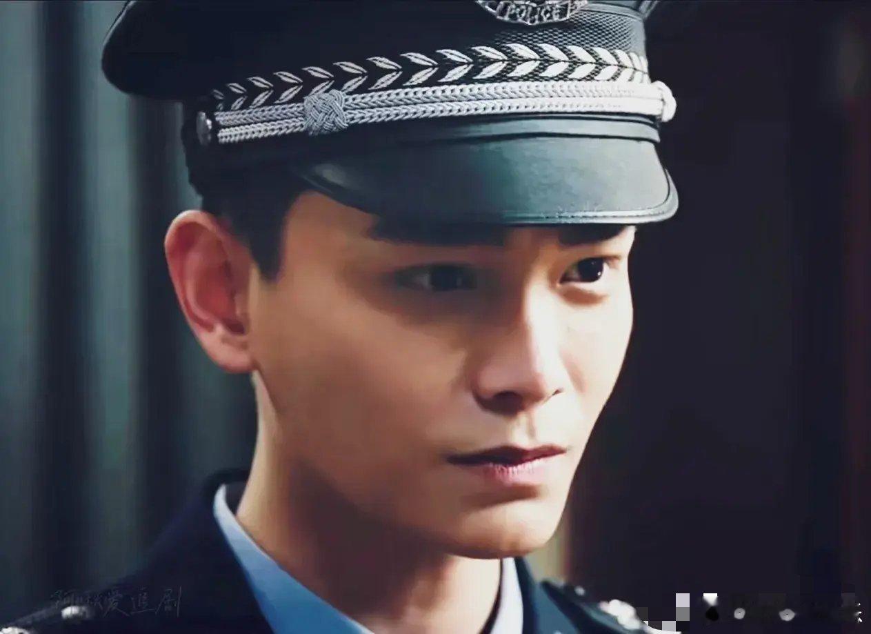 黑白森林开播 丁禹兮宁理《黑白森林》今晚震撼开播！丁禹兮从古装剧走来，今日华丽变