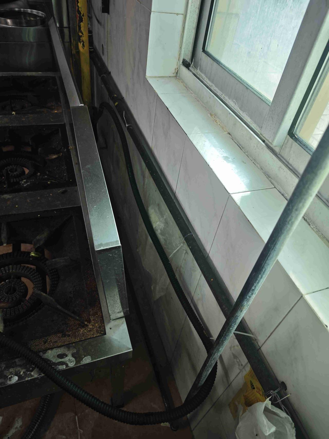 又被领导说了，干工作，一定要记得拍照。

同事说做好事不留名，总是忘记拍。

我