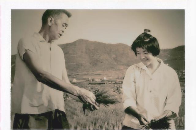 开国少将甘祖昌：别人争职级他主动降级，淡泊初心让人敬佩
1954年，一份有关干部