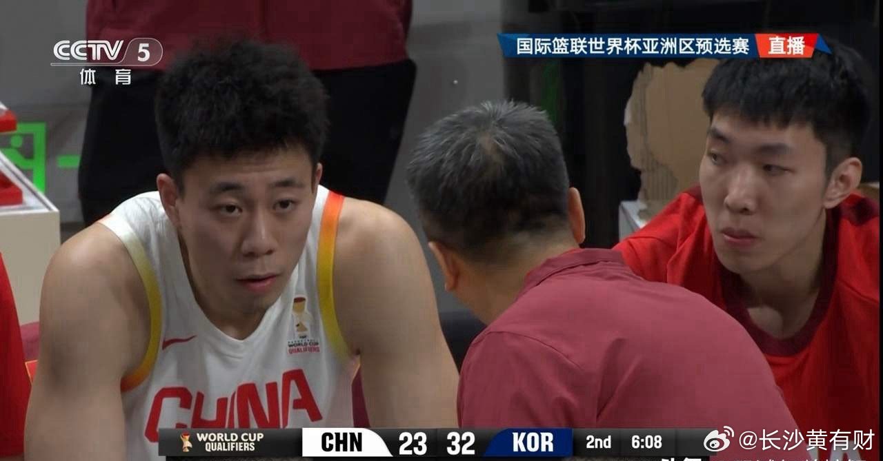 中国男篮大将张镇麟真是让人忍无可忍！在今天进行的中国男篮和韩国男篮的比赛中，目前