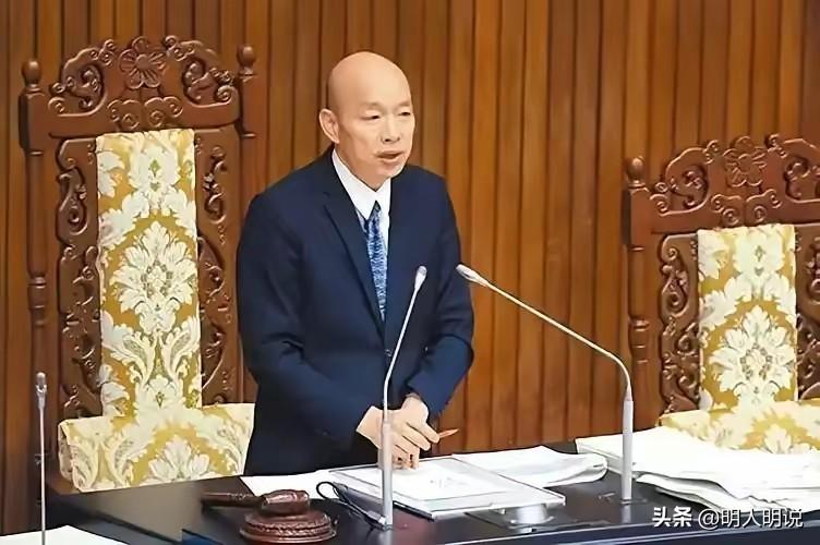 不少人好奇，韩国瑜和傅昆萁这次的矛盾根源在哪，黄国昌又为何感慨无奈。
 
事情导
