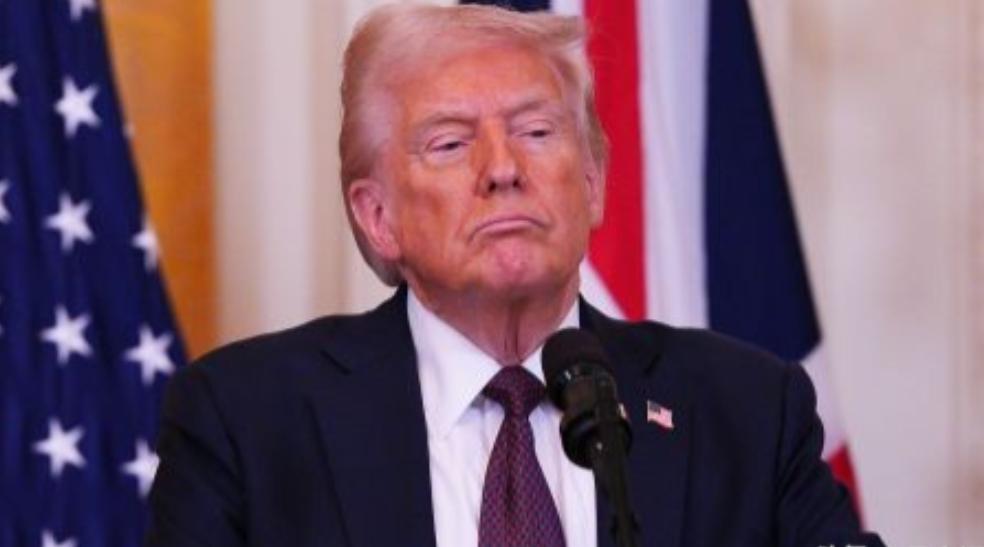 特朗普话音未落，俄罗斯大规模空袭开始。
 
2月2日，特朗普首度公开表示，俄乌和