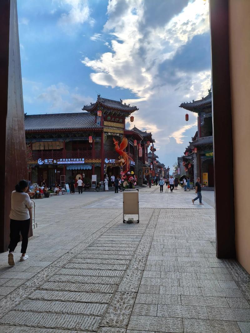 郑州文旅新观察：从抖音打卡地看城市吸引力密码

抖音数据显示，外地游客来郑打卡地