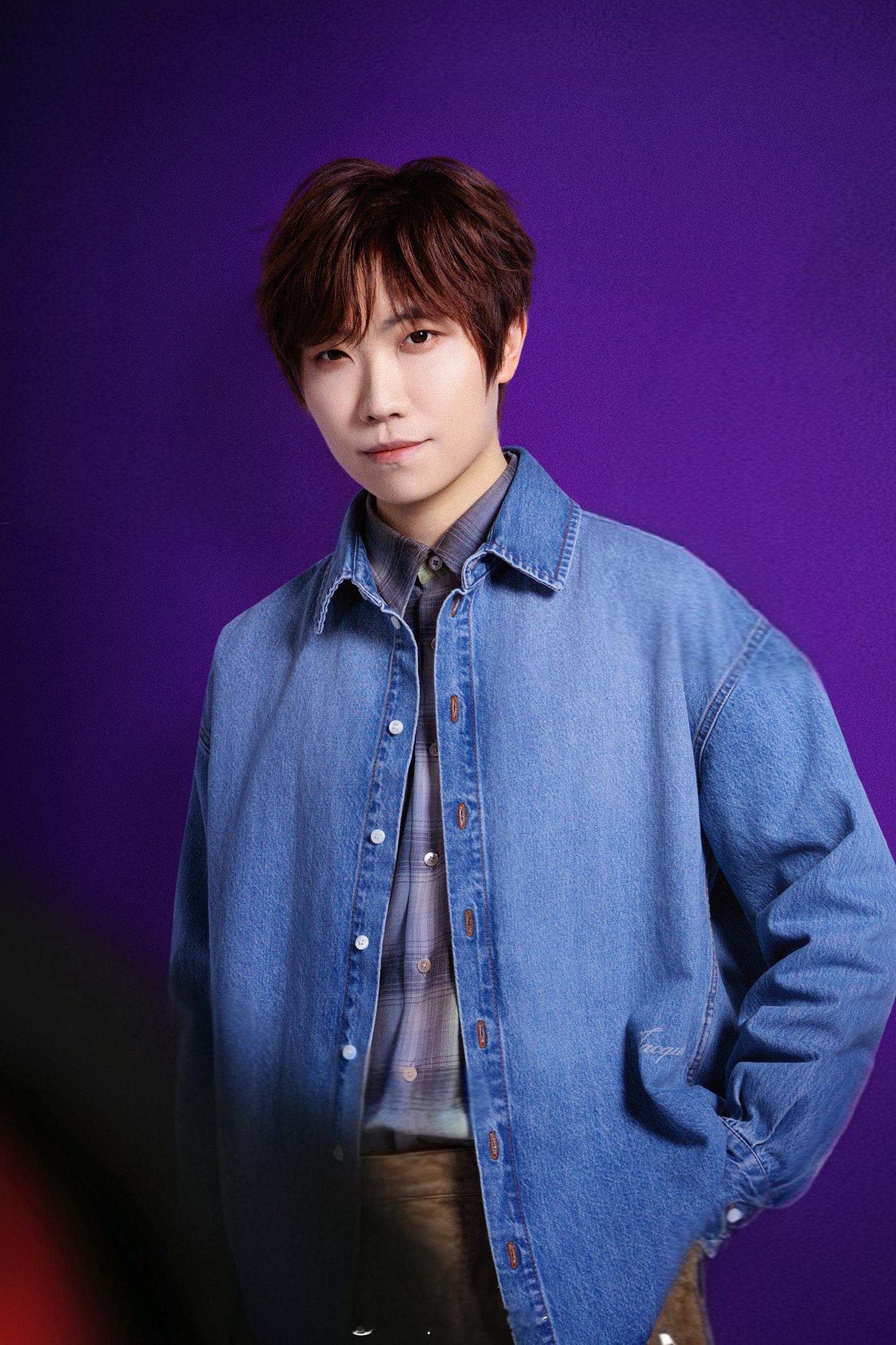 徐良加盟湖南卫视跨年演唱会。 