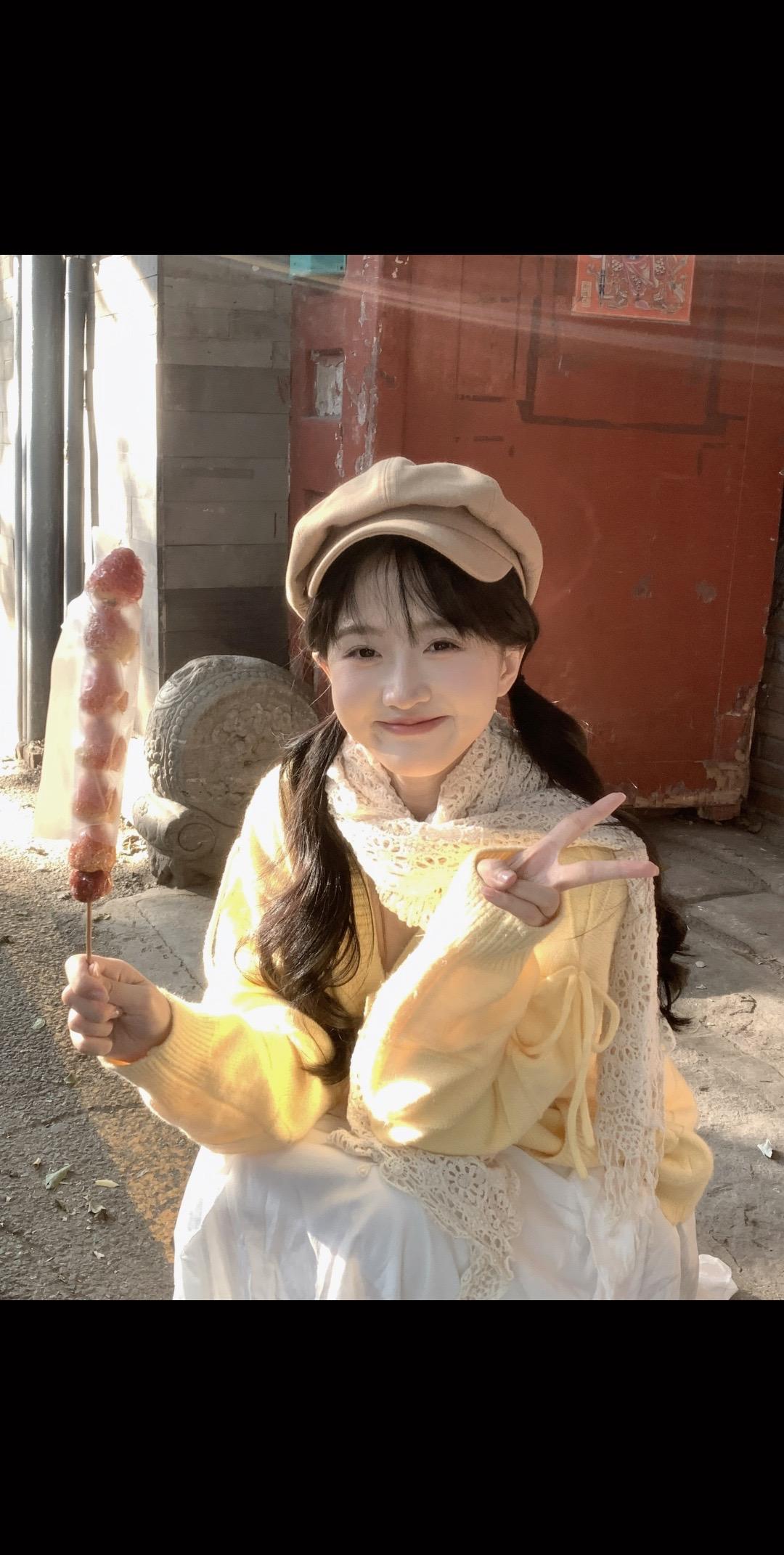 这个糖葫芦超级招蜜蜂！