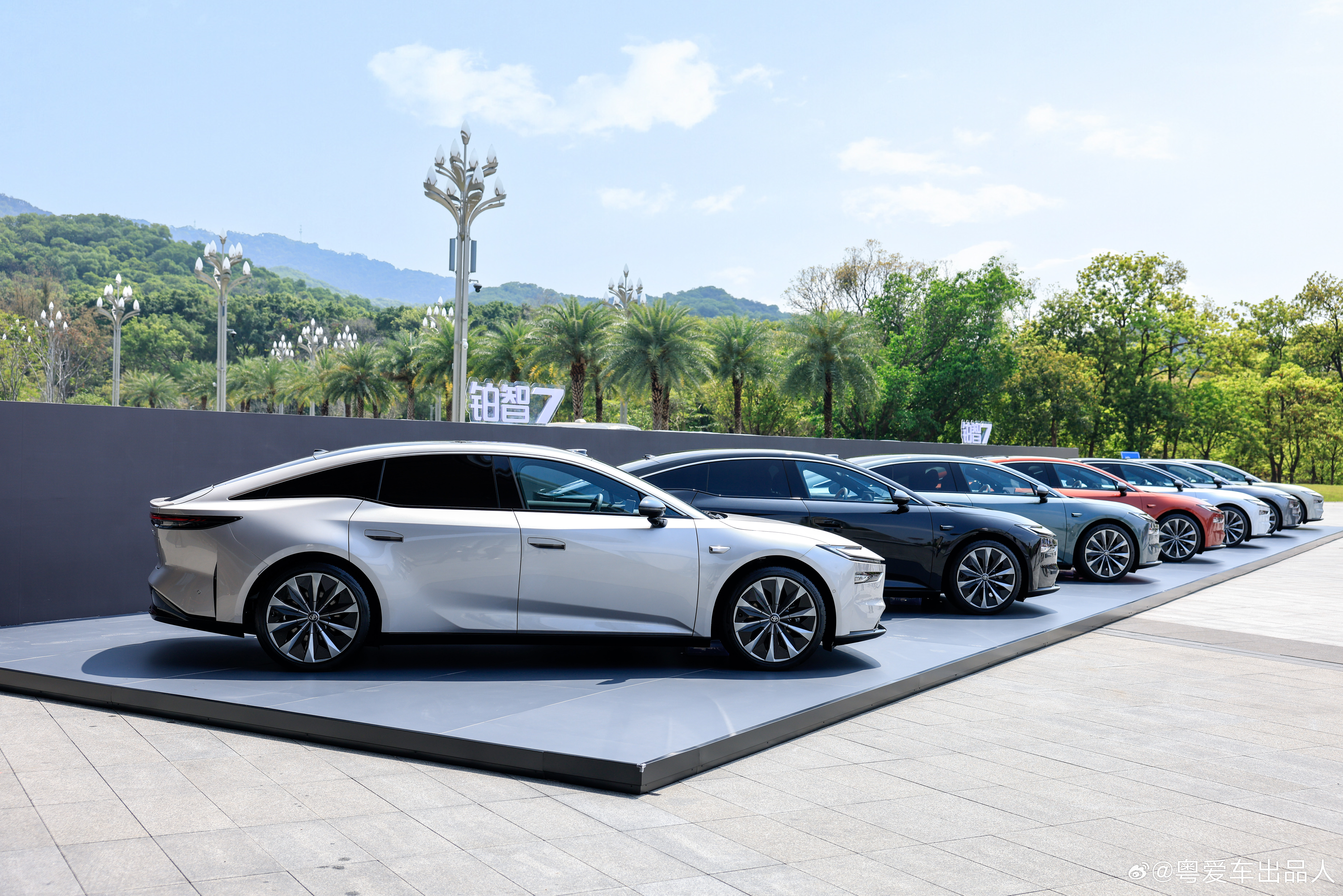 广汽丰田铂智7开启预售，限时15.68万起。定位中大型纯电轿车，20万级内唯一满