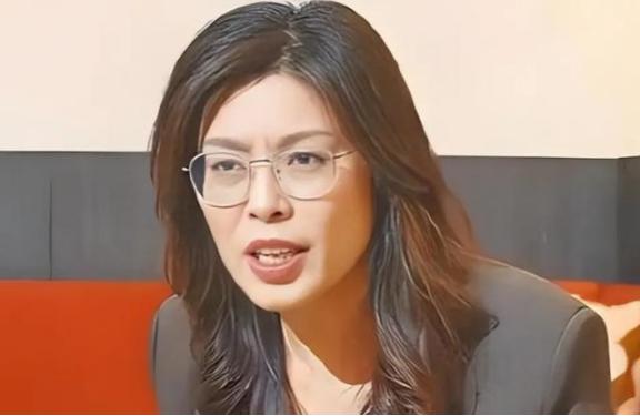 美国最担心的一幕出现了：美日德三国都拦不住，郑丽文当众立下重誓。

郑丽文196