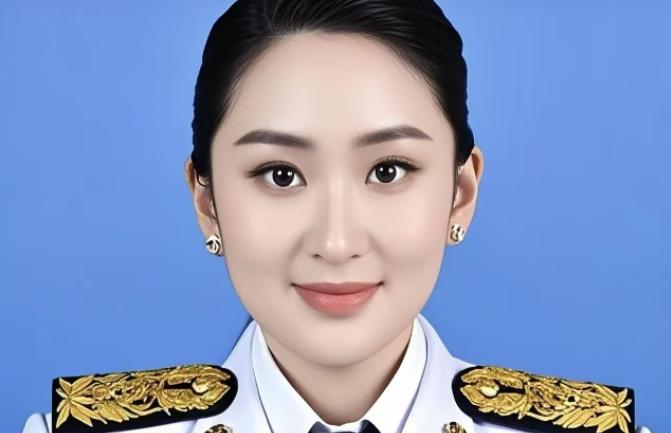 泰国政坛上演“新戏码”，阿努廷能保住总理一职么？
 
12月24日，泰国看守总理