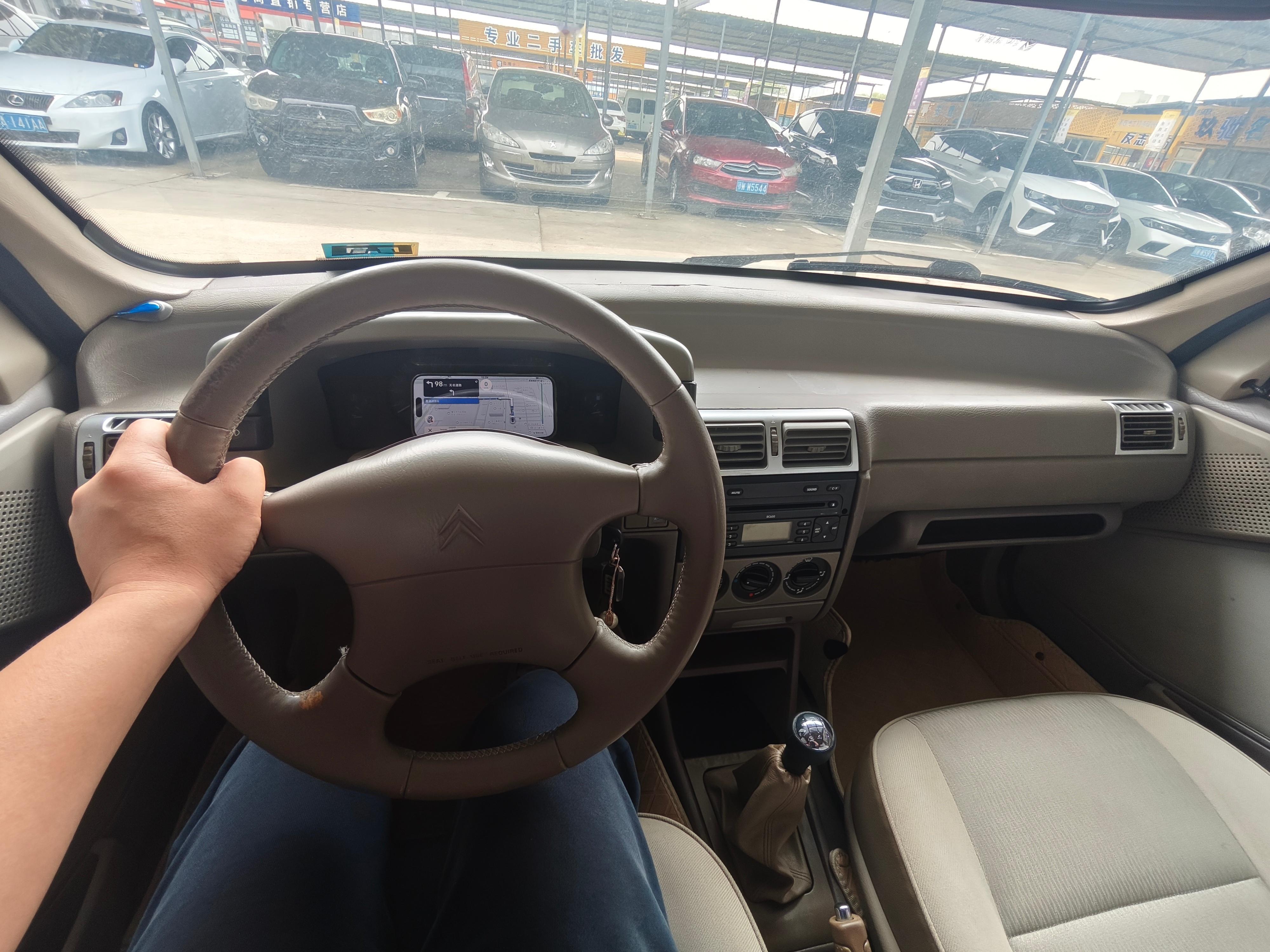 也是用上液晶仪表了 武汉·一号车市