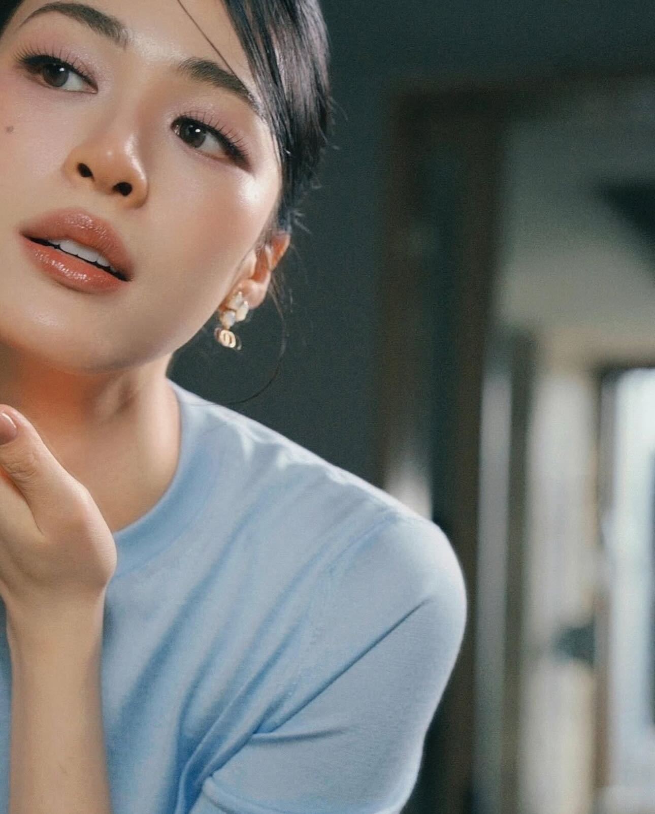 据外媒报道：邝玲玲出任Dior Beauty Fragrance Ambassa