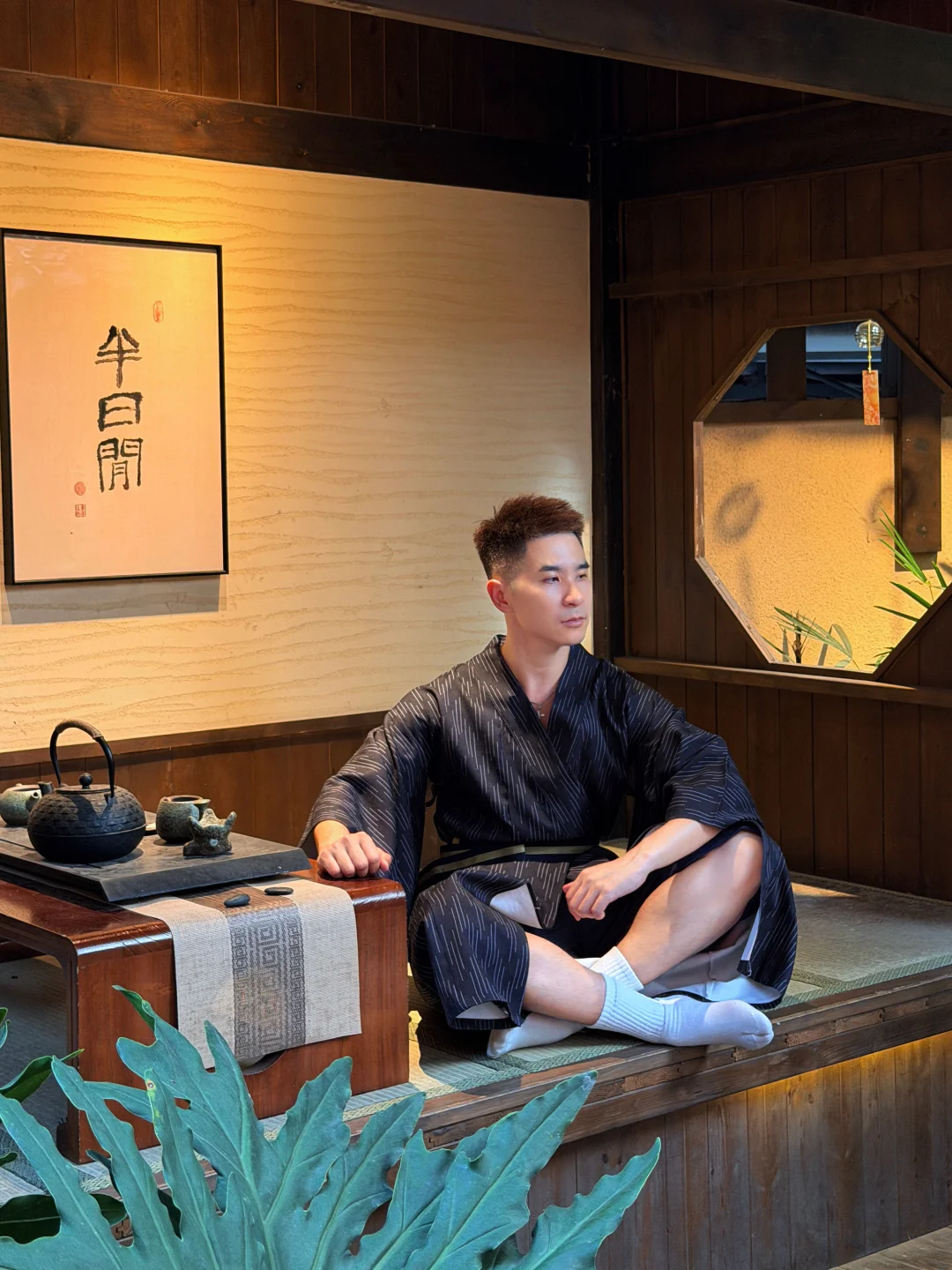 来都来了，男生也可以体验的洋装