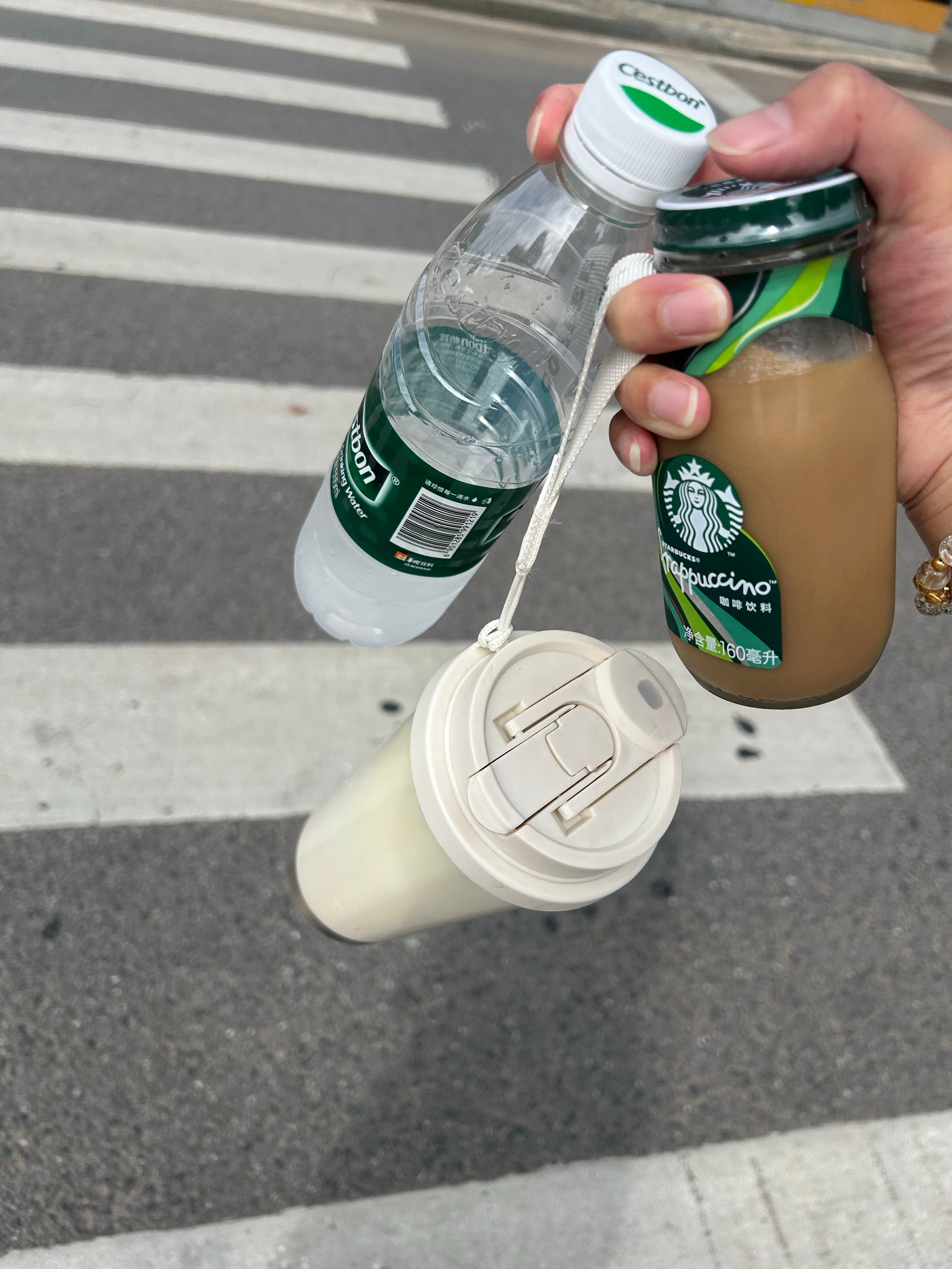 我就是一个水桶💦，我的李子园7箱还剩2箱 谁有我速度快 