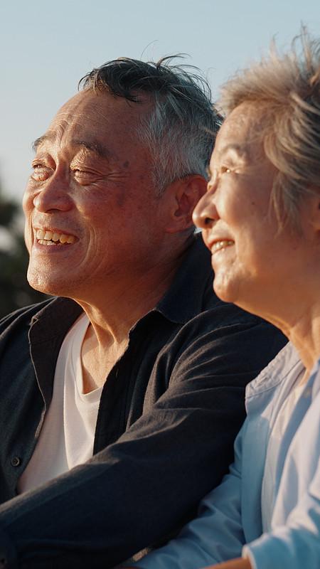 为啥老夫妻越长越像？说到底是命中的缘分
以前我以为夫妻相，只是皱纹、神态长得像。