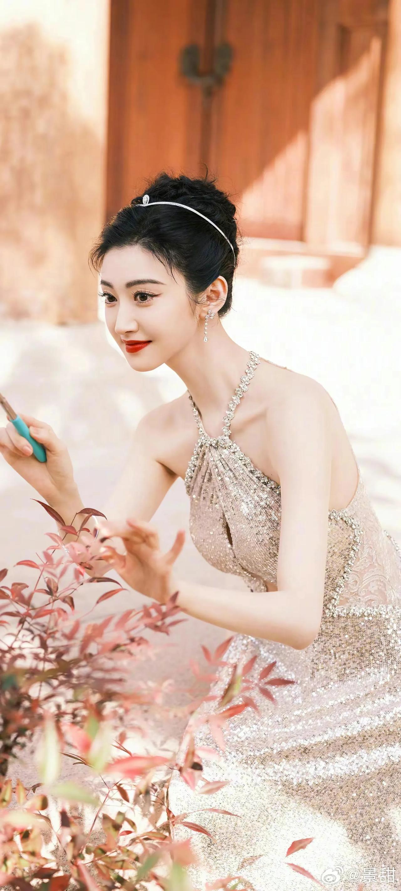 美女，有点甜！