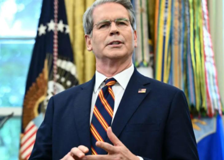 美国财长摊牌了！
贝森特明确表示，决不允许中国出现“数字丝绸之路”，绝不能让中国