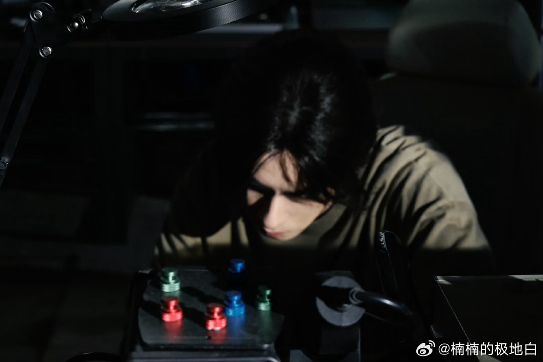 胡一天演高中生被指违和😭谁的青春被唤醒！从江辰到江逾白跨越多年，惊喜客串勾起回