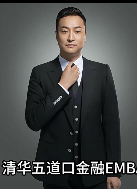 又一富二代坑爹的经典案例。3 月 16 日，上海知名房企大发地产正式宣布清盘。